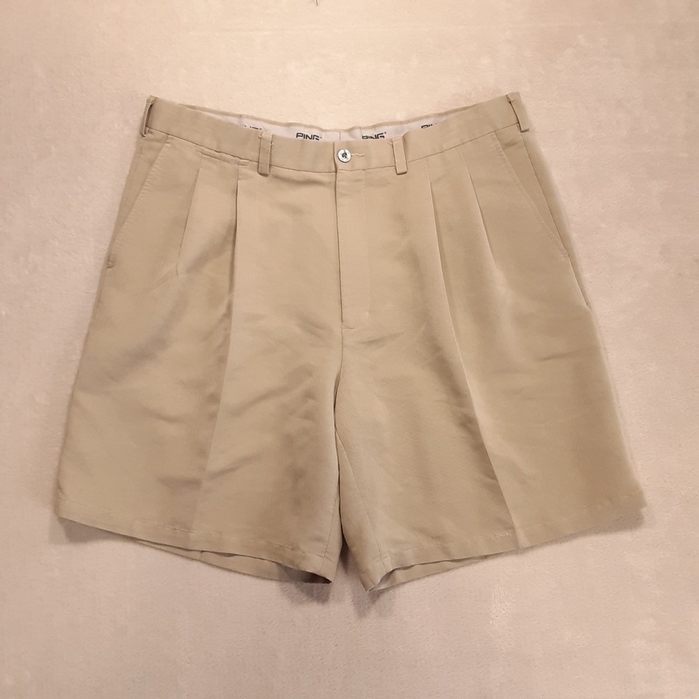 Ping Mens Pleated Golf Shorts Sz.38 Nolan Beige Rayon Blend 8" Inseam Bermuda